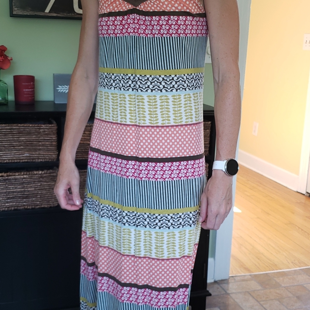 Super cute light weight maxi dress